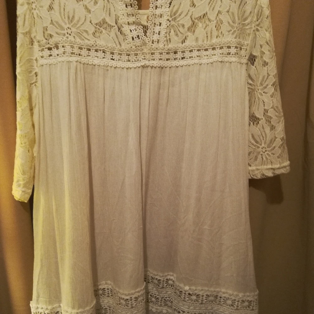 Flowy top - Picture 2 of 3